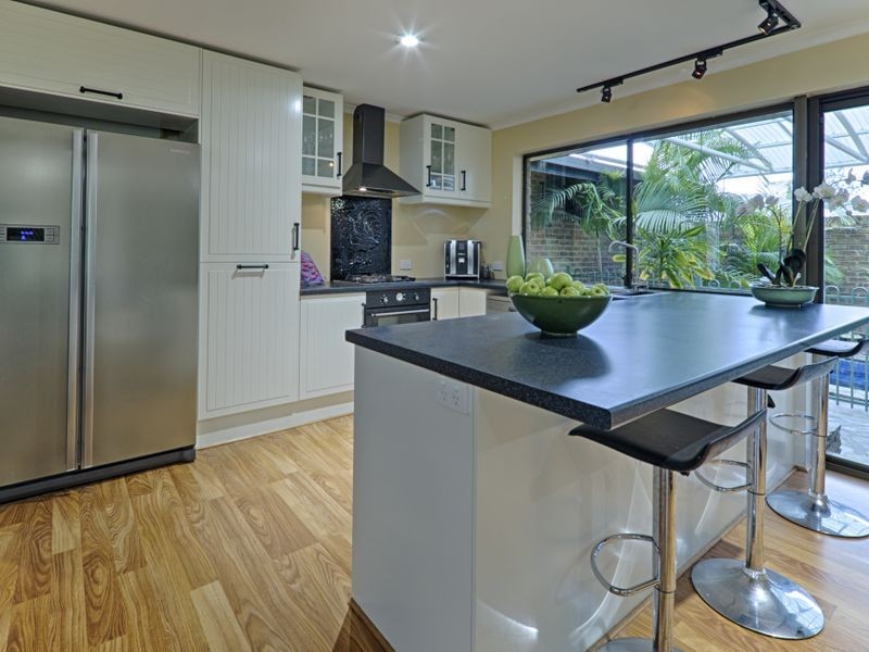 9 Gwendoline Court, Coromandel Valley SA 5051