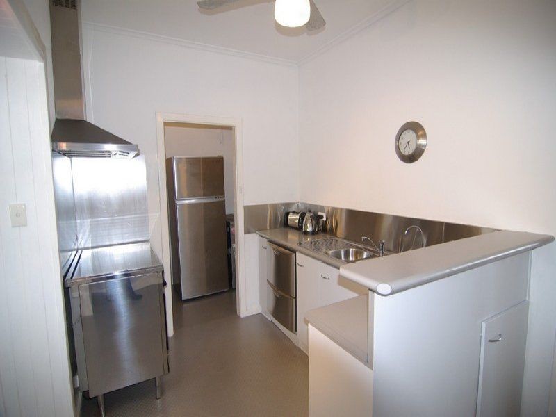 4 Deepdene Avenue, Bellevue Heights SA 5050