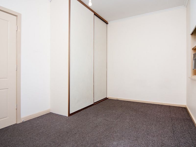 4 Deepdene Avenue, Bellevue Heights SA 5050