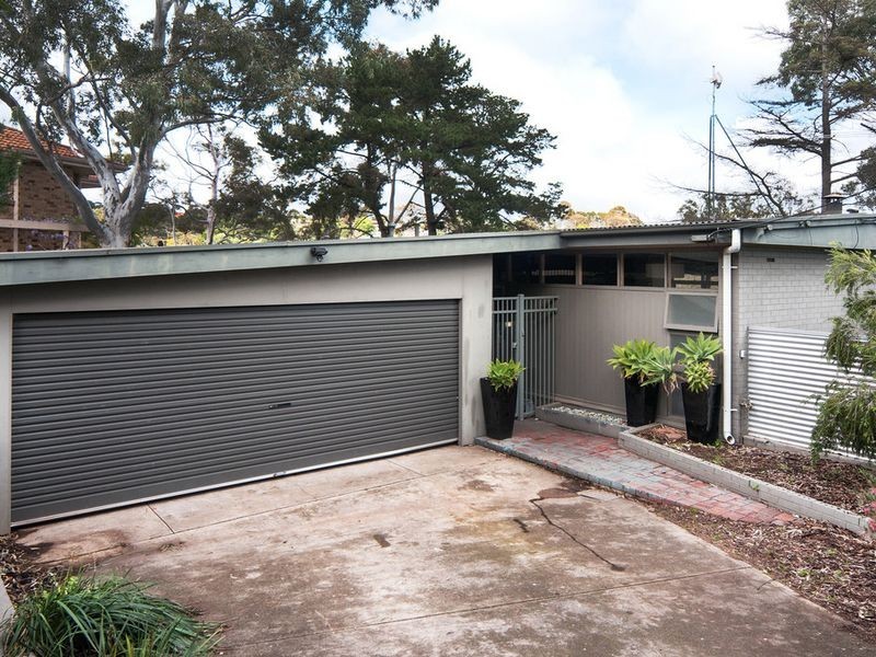 4 Deepdene Avenue, Bellevue Heights SA 5050