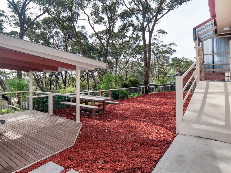 9 Hill Road, Eden Hills SA 5050