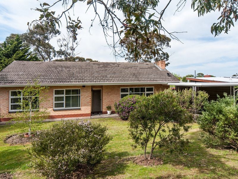 15 Parham Road, Eden Hills SA 5050