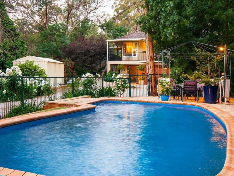 8 Baldina Street, Eden Hills SA 5050