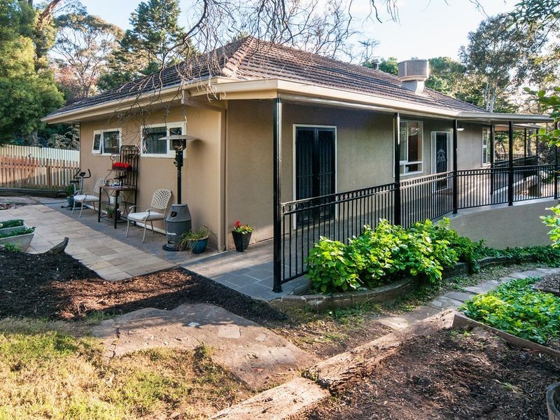 8 Baldina Street, Eden Hills SA 5050