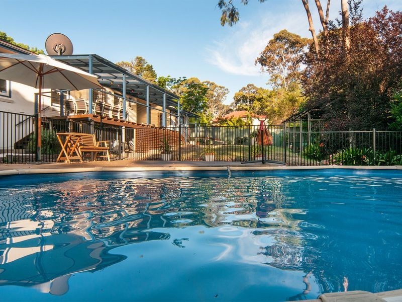 7 Pine Grove, Belair SA 5052