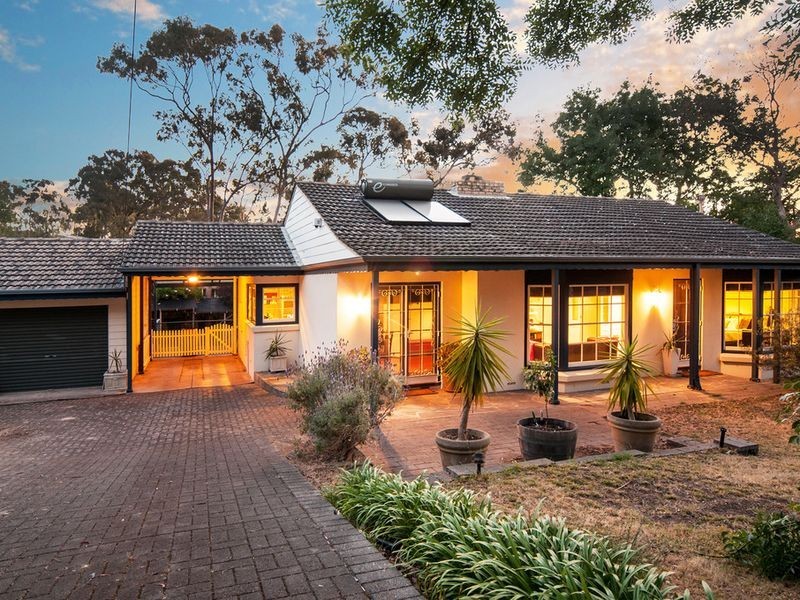 7 Pine Grove, Belair SA 5052