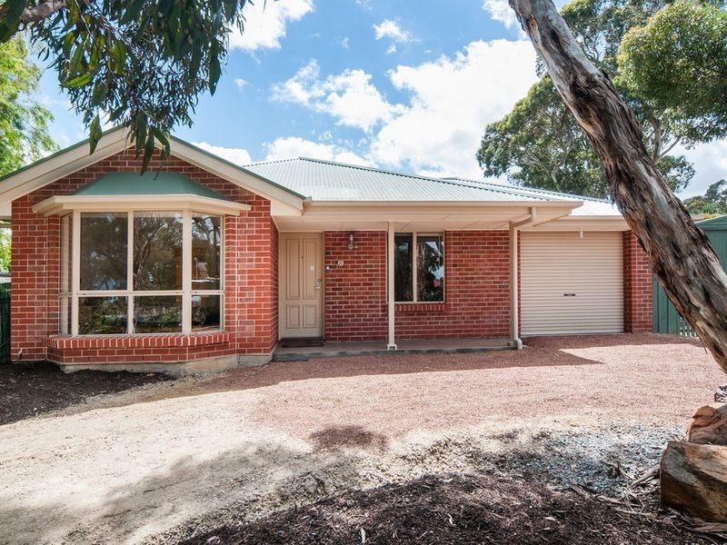8 Yalanda Street, Eden Hills SA 5050