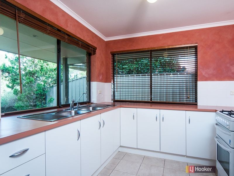 4 Treasure Place, Seaford Rise SA 5169