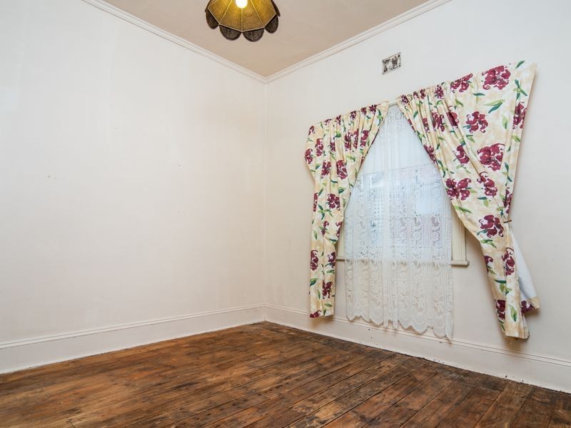 42 William Street, Clarence Park SA 5034