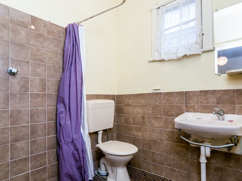 42 William Street, Clarence Park SA 5034