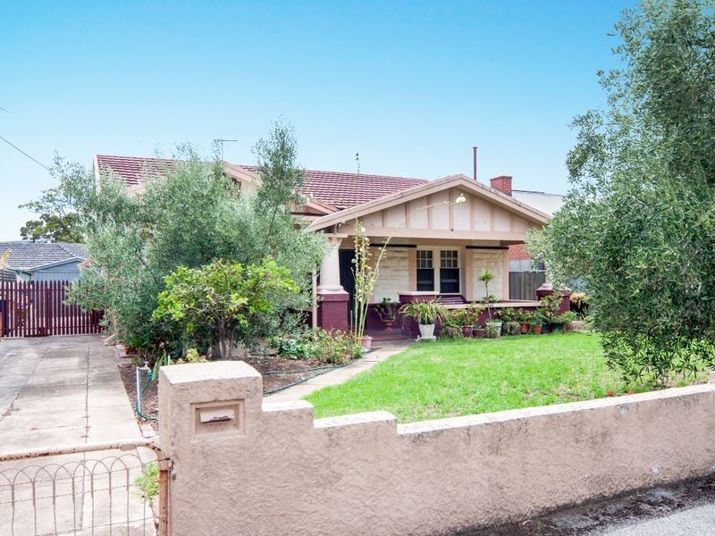 8 Kelvin Avenue, Clarence Park SA 5034