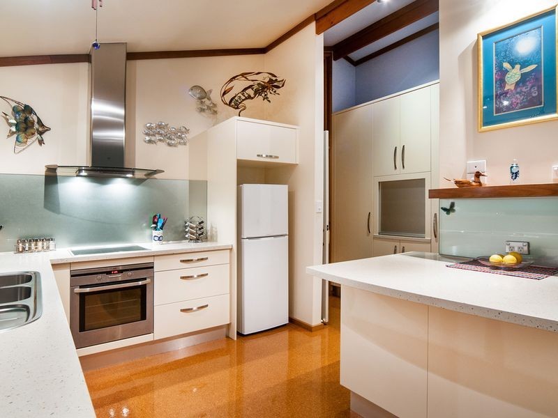 11 Peppermint Avenue, Belair SA 5052