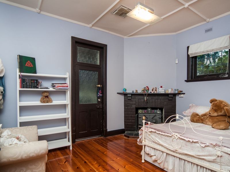 4 Sandford Avenue, Blackwood SA 5051