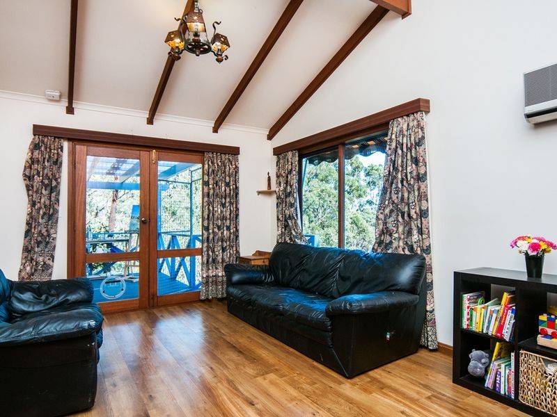 31A Willora Road, Eden Hills SA 5050