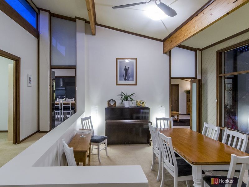 15 Gwendoline Ct, Coromandel Valley SA 5051