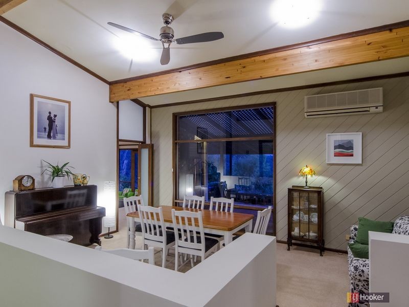 15 Gwendoline Ct, Coromandel Valley SA 5051