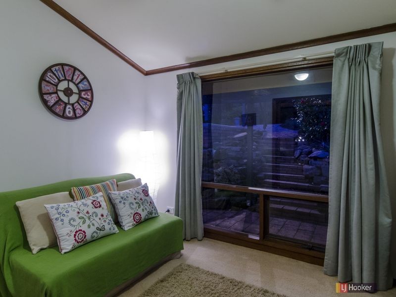 15 Gwendoline Ct, Coromandel Valley SA 5051