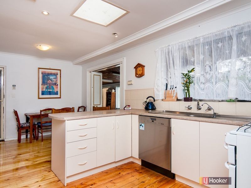 10 Leopold Street, Vista SA 5091