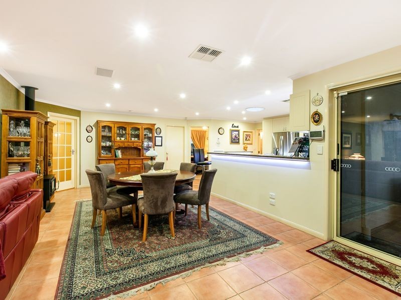 1 Rebecca Place, Flagstaff Hill SA 5159