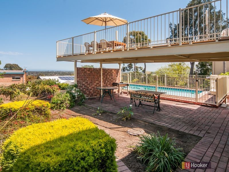 9 Kinedana Street, Eden Hills SA 5050