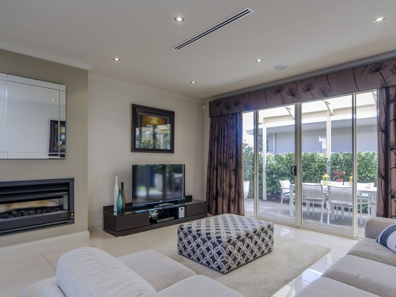 4 Bright Place, Craigburn Farm SA 5051