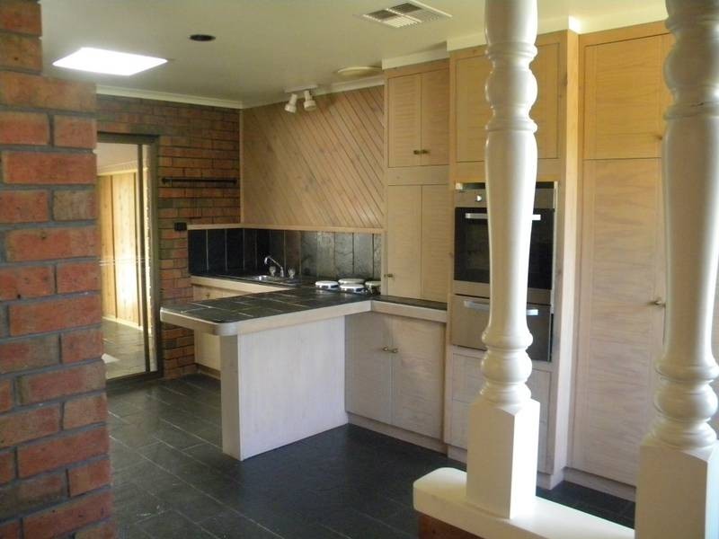 5 Daina Court, Coromandel Valley SA 5051