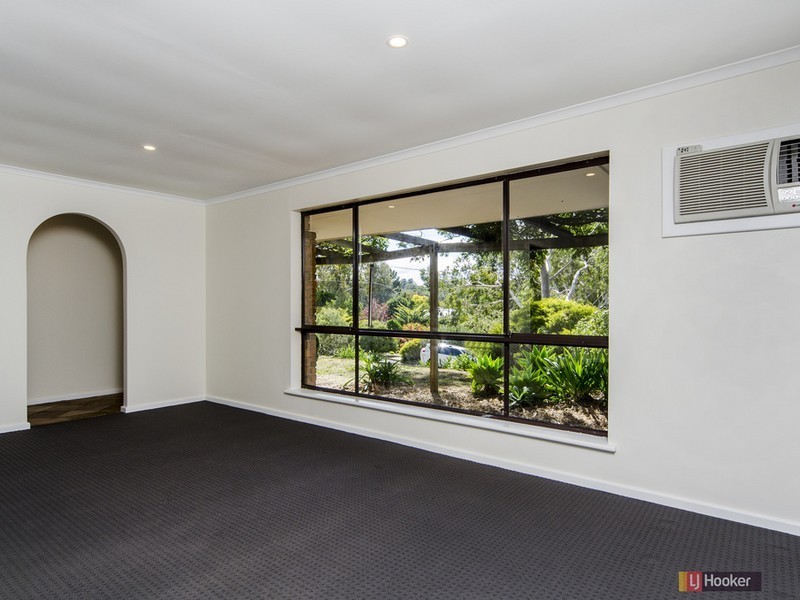 10 Goldsack Avenue, Coromandel Valley SA 5051