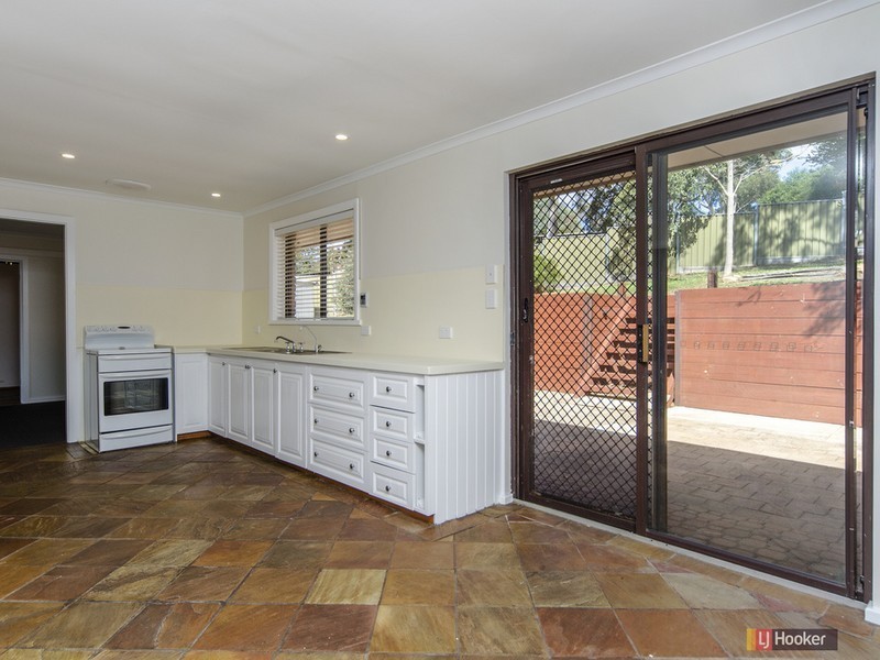 10 Goldsack Avenue, Coromandel Valley SA 5051