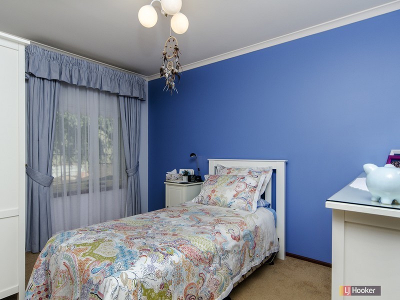 9 Crossdale Drive, Aberfoyle Park SA 5159