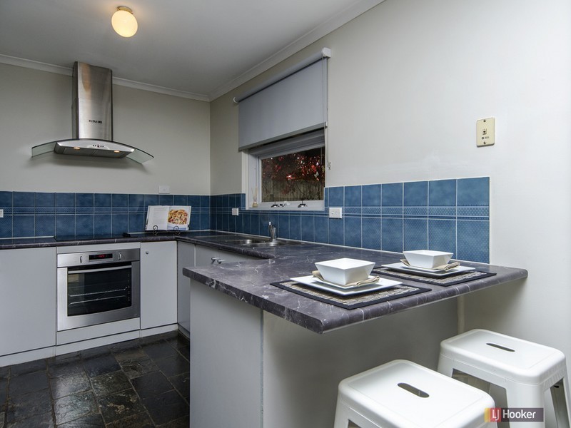 11 Paragon Ave, Aberfoyle Park SA 5159