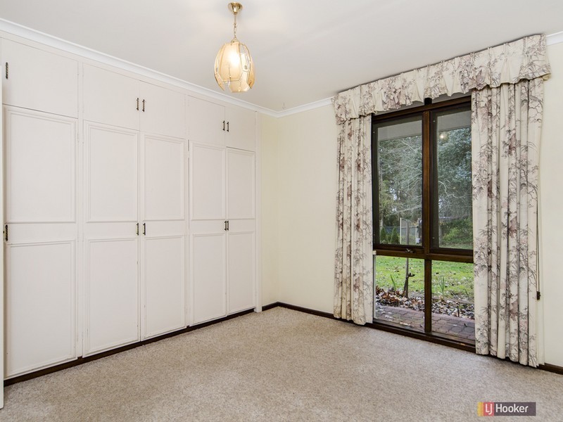 11 Tregarthen Road, Summertown SA 5141