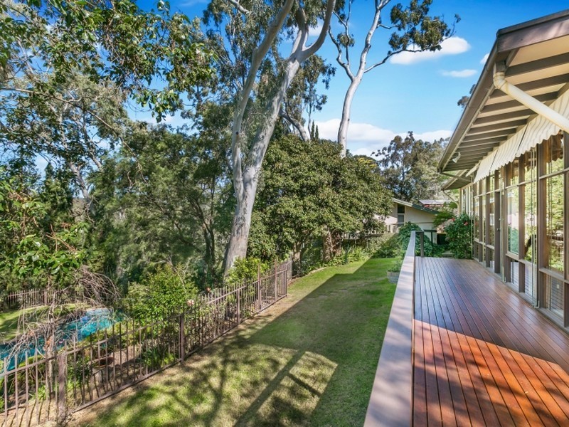 30 Huntingdon Drive, Glenalta SA 5052