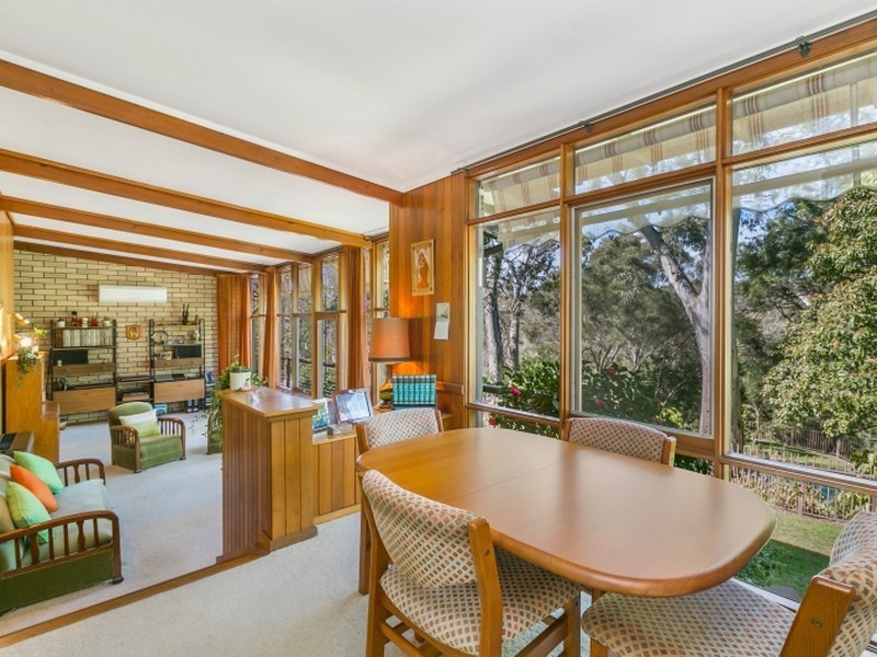 30 Huntingdon Drive, Glenalta SA 5052