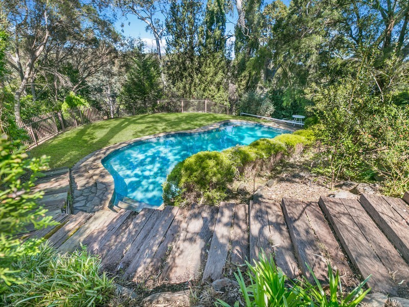 30 Huntingdon Drive, Glenalta SA 5052