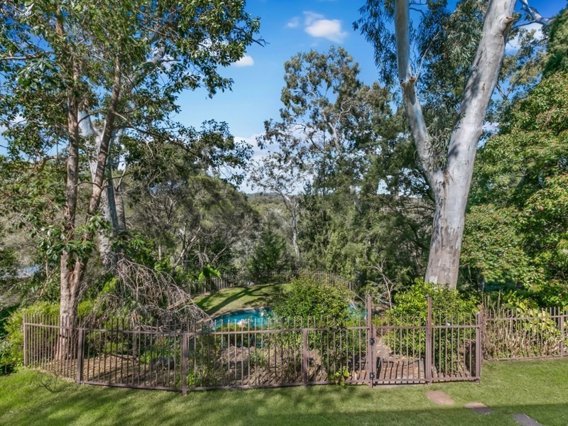 30 Huntingdon Drive, Glenalta SA 5052