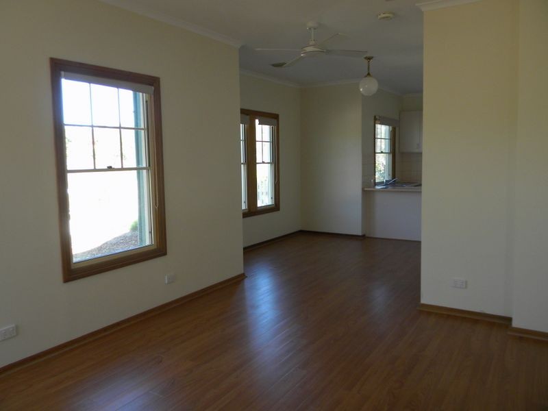 1B Sylvia Crescent, Coromandel Valley SA 5051