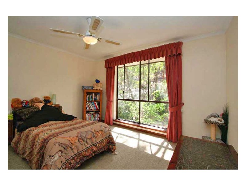 25 Gum Grove, Belair SA 5052