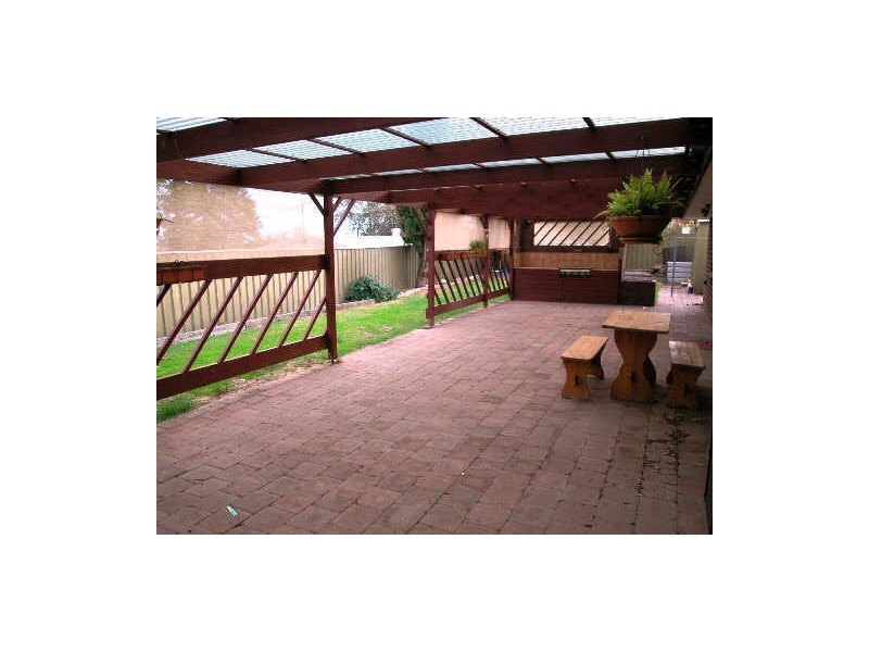 5 Passmore Avenue, Port Noarlunga SA 5167