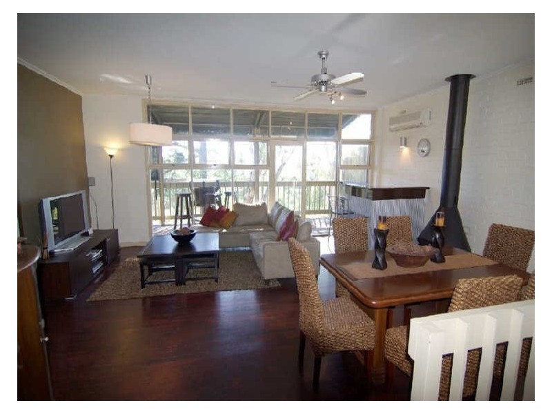 4 Deepdene Avenue, Bellevue Heights SA 5050