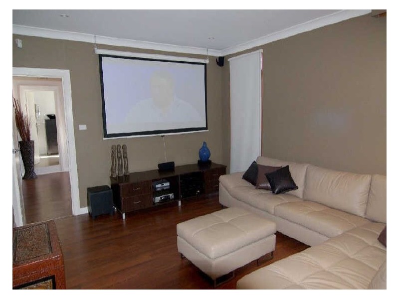 4 Deepdene Avenue, Bellevue Heights SA 5050