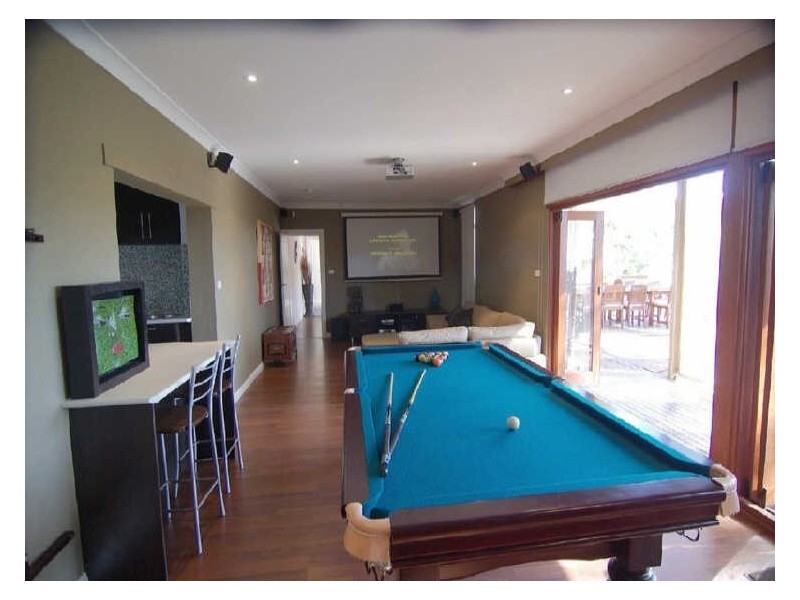 4 Deepdene Avenue, Bellevue Heights SA 5050