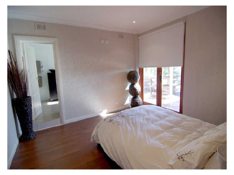 4 Deepdene Avenue, Bellevue Heights SA 5050