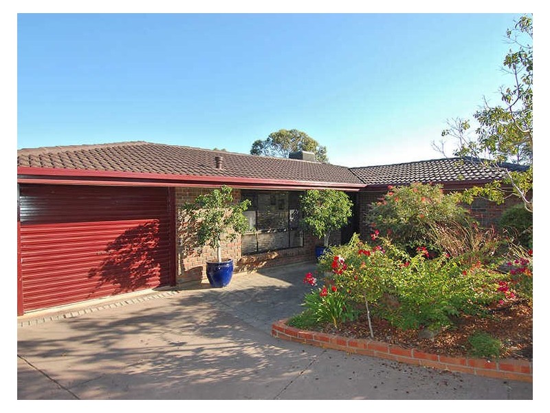 10 Leah Street, Aberfoyle Park SA 5159