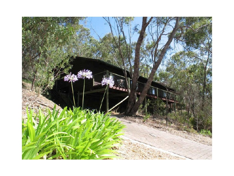 9 Waratah Close, Belair SA 5052