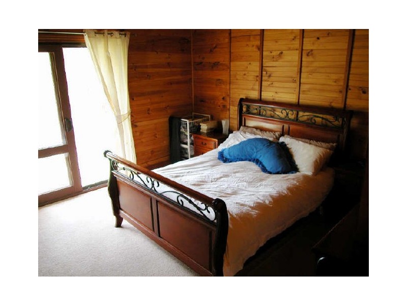 9 Waratah Close, Belair SA 5052