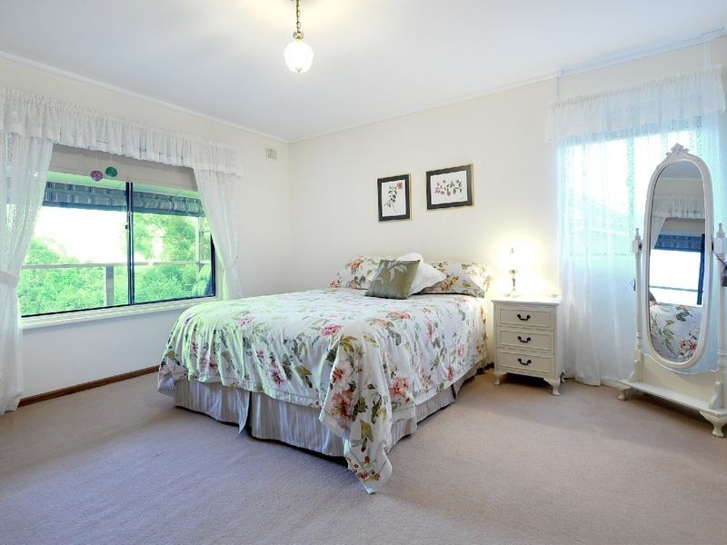 6 College Avenue, Bellevue Heights SA 5050