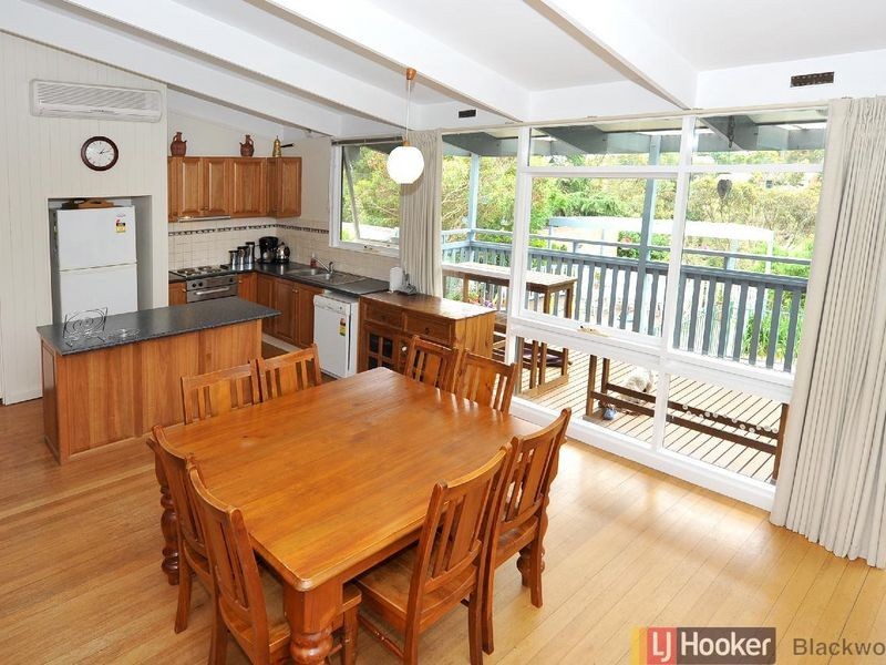 12 Yurilla Drive, Bellevue Heights SA 5050