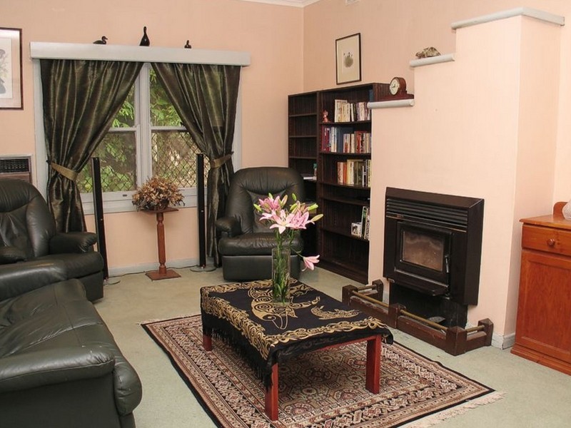 7 Lindsay Terrace, Belair SA 5052