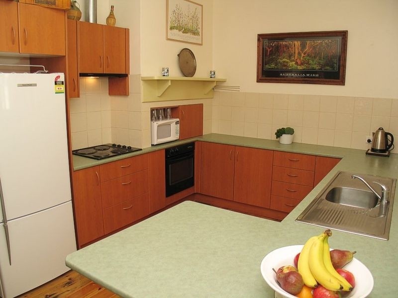 7 Lindsay Terrace, Belair SA 5052