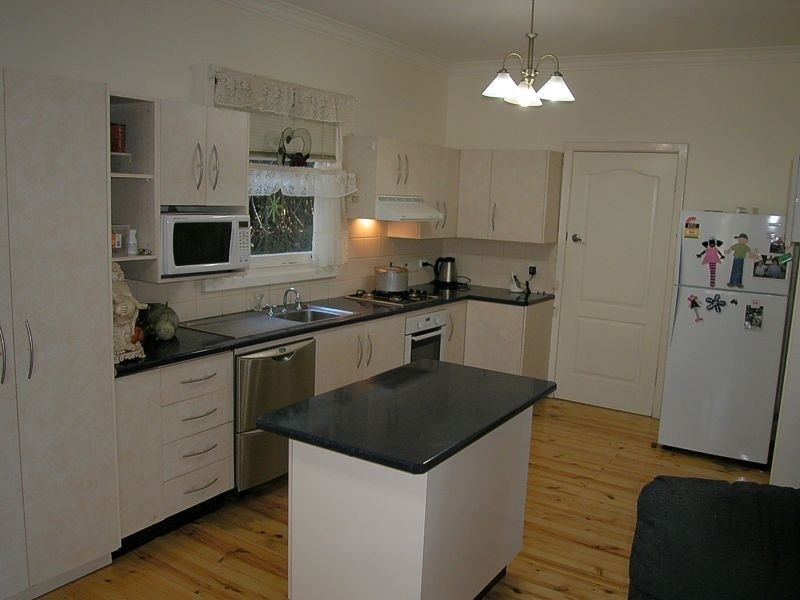 1 Rosella Avenue, Glenalta SA 5052